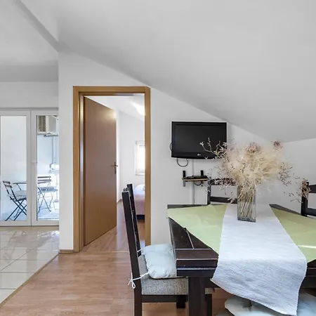 Penthouse 4+2, Sea View * Бродарица