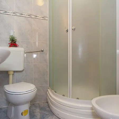 Brodarica Penthouse 4+2, Sea View Apartment