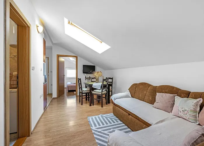 Penthouse 4+2, Sea View Daire *